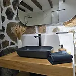 La Del Sol Villa