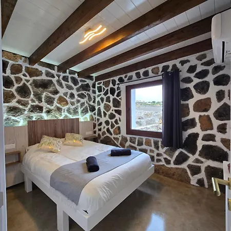 La Del Sol Villa *