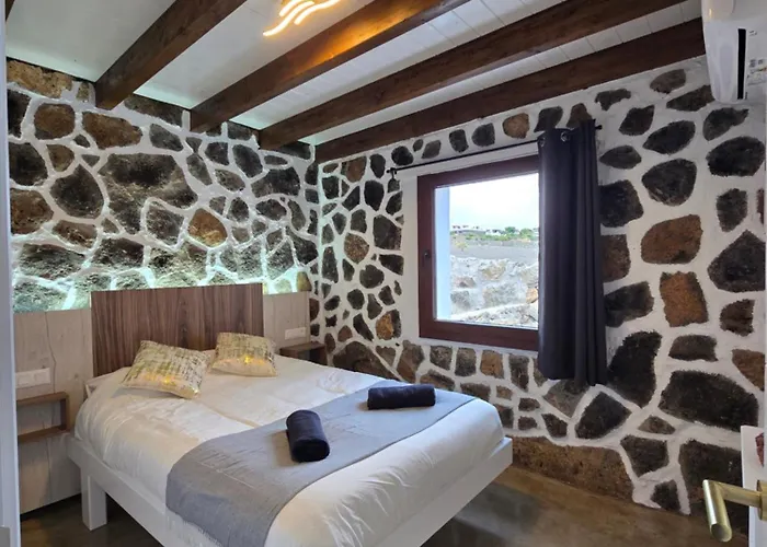 La Del Sol Villa *